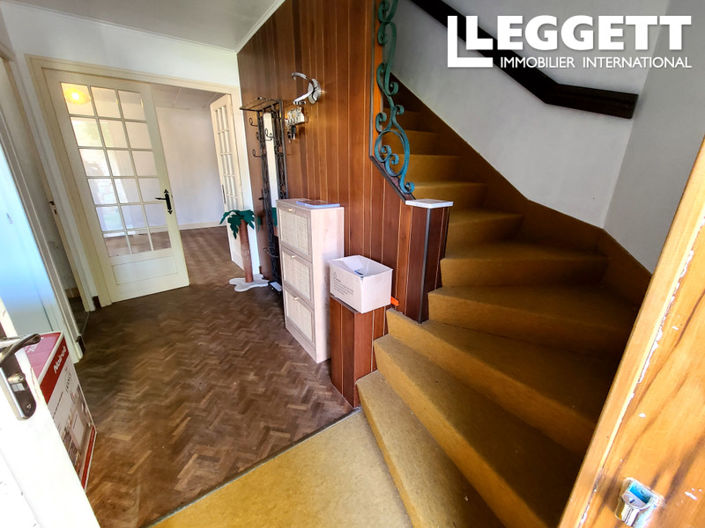 Image No.5-2 Bed House for sale