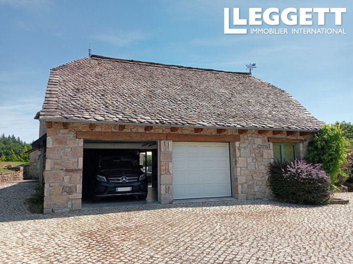 Image No.10-6 Bed House for sale