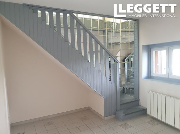 Image No.3-2 Bed House for sale