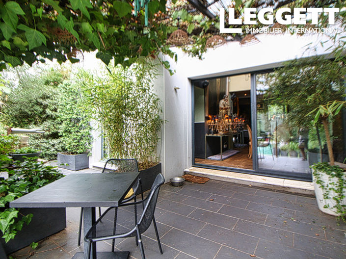 Image No.5-5 Bed House for sale