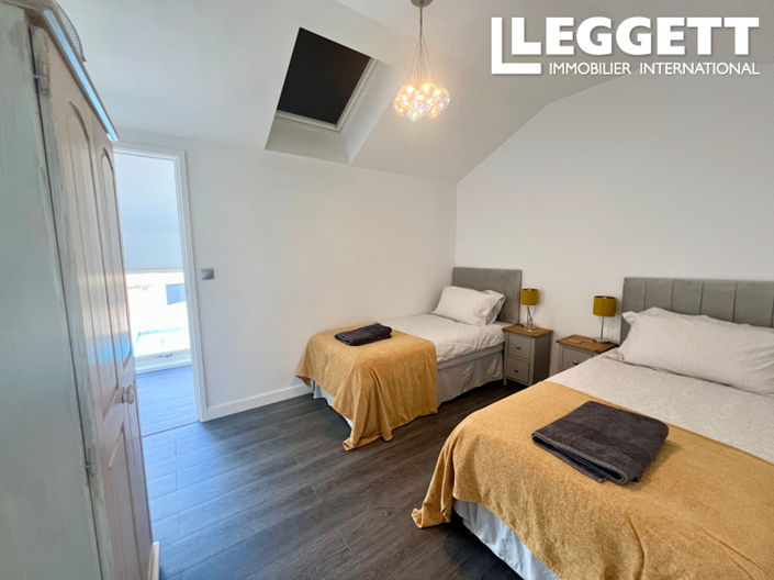 Image No.5-4 Bed House for sale