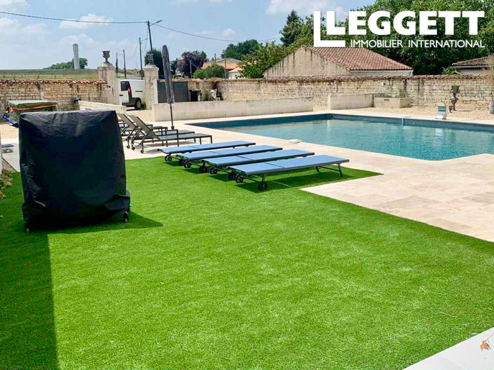 Image No.8-4 Bed House for sale