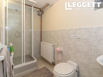 ahr0chm6ly9jzg4uagvzdglhlmltbw8vaw1hz2uvvevom