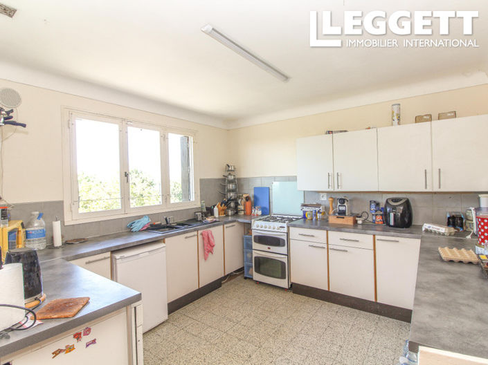 Image No.3-4 Bed House for sale