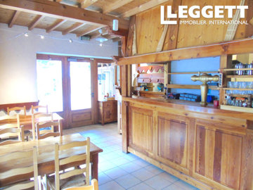 ahr0chm6ly9jzg4uagvzdglhlmltbw8vaw1hz2uvvevom