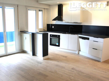 ahr0chm6ly9jzg4uagvzdglhlmltbw8vaw1hz2uvvevom