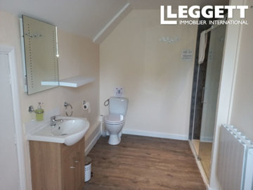 ahr0chm6ly9jzg4uagvzdglhlmltbw8vaw1hz2uvvevom