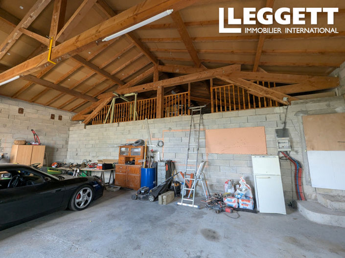 Image No.9-4 Bed House for sale