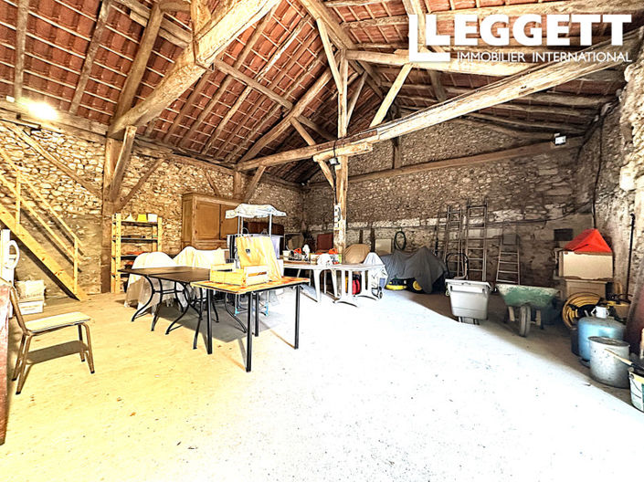 Image No.10-4 Bed House for sale