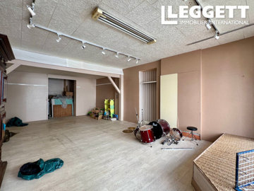 ahr0chm6ly9jzg4uagvzdglhlmltbw8vaw1hz2uvvevom