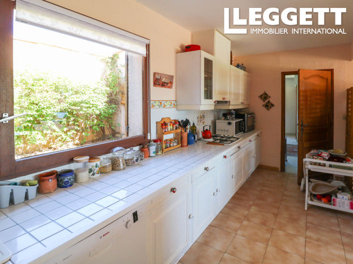 Image No.5-4 Bed House for sale