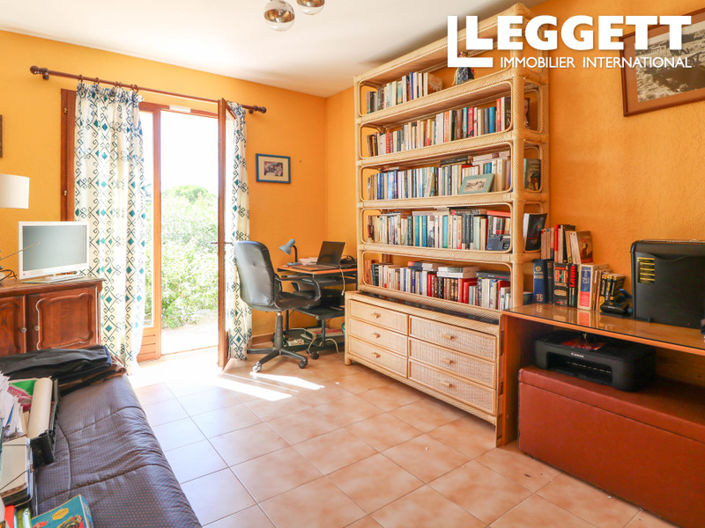 Image No.7-4 Bed House for sale