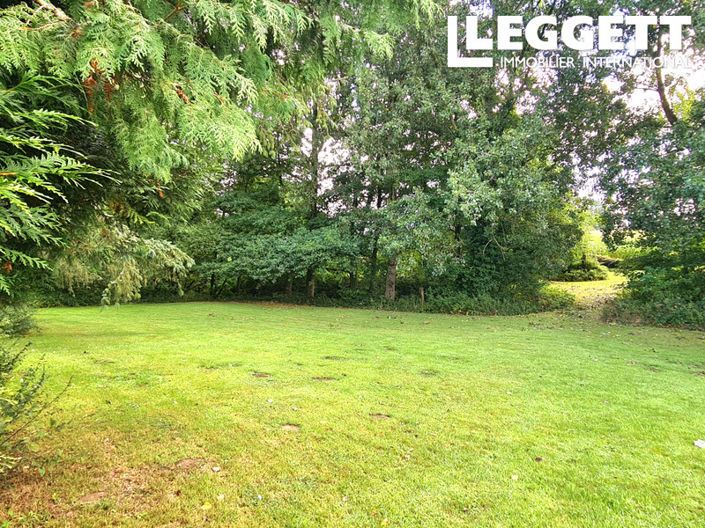 Image No.10-3 Bed House for sale