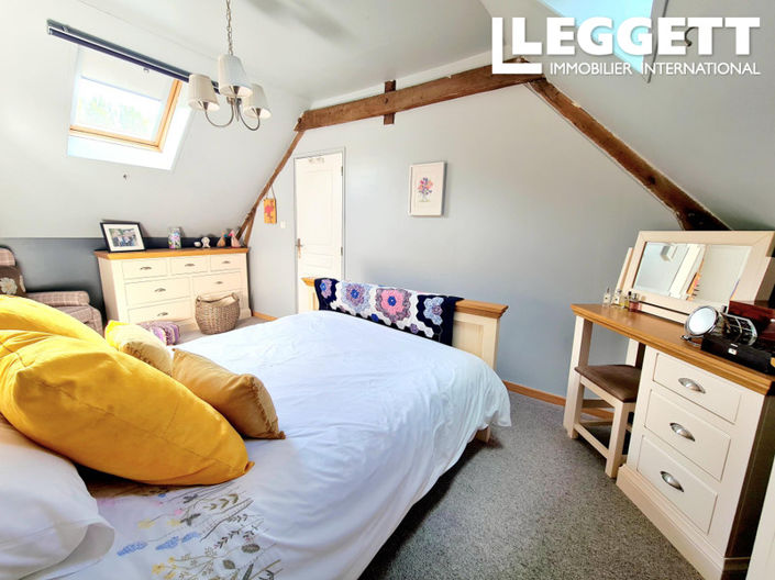 Image No.6-3 Bed House for sale