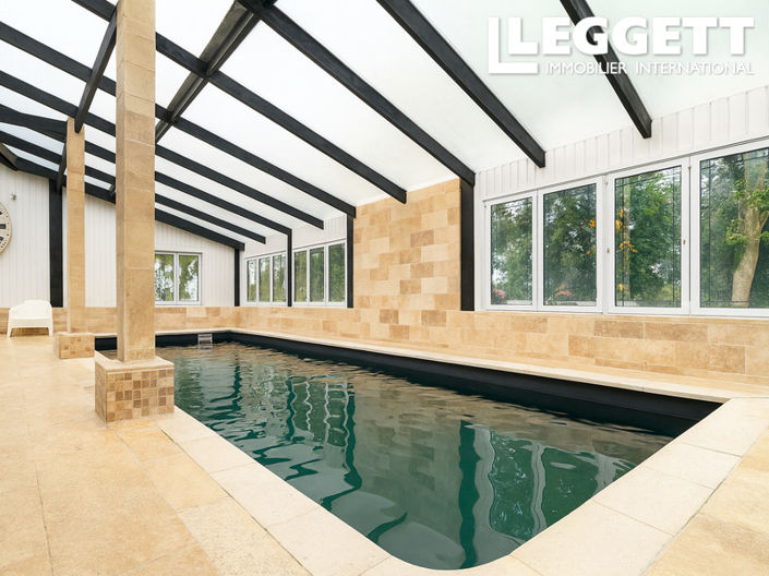 Image No.7-9 Bed House for sale