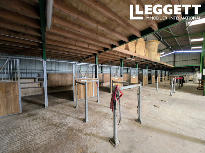 Image No.8-14 Bed House for sale