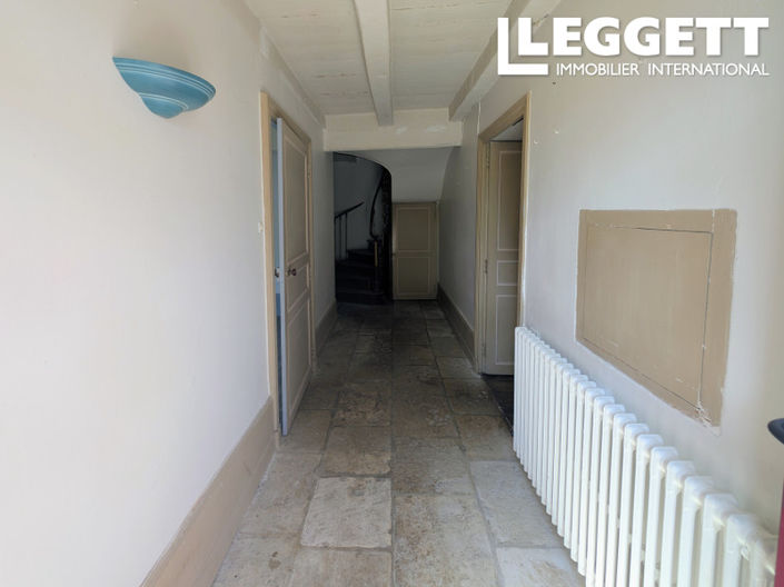 Image No.7-6 Bed House for sale