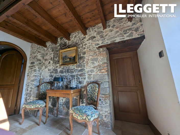 Image No.8-3 Bed House for sale