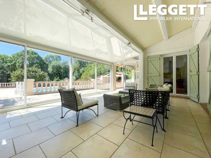 Image No.6-4 Bed House for sale