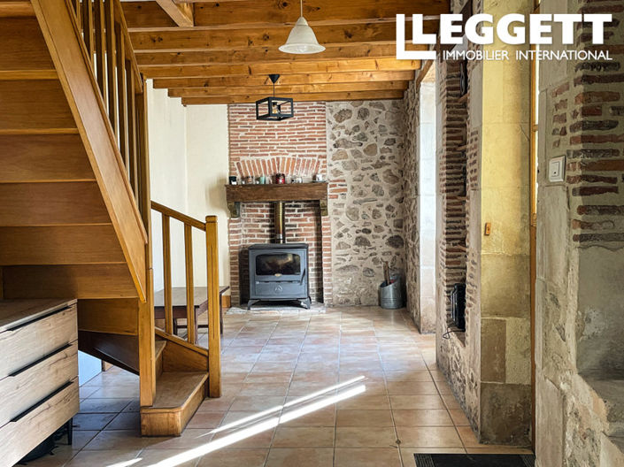 Image No.4-2 Bed House for sale