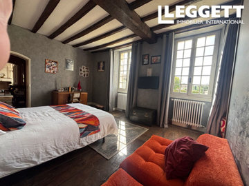 ahr0chm6ly9jzg4uagvzdglhlmltbw8vaw1hz2uvvevom