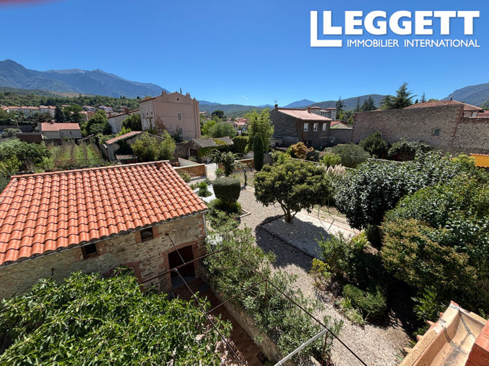 Image No.9-6 Bed House for sale