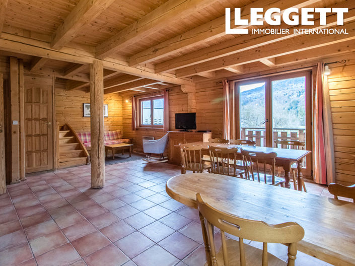 Image No.2-3 Bed House for sale