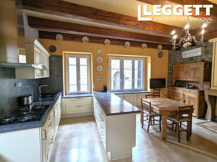 Image No.3-5 Bed House for sale