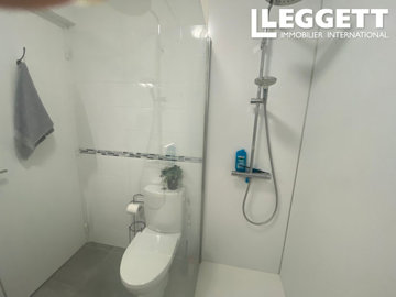 ahr0chm6ly9jzg4uagvzdglhlmltbw8vaw1hz2uvvevom