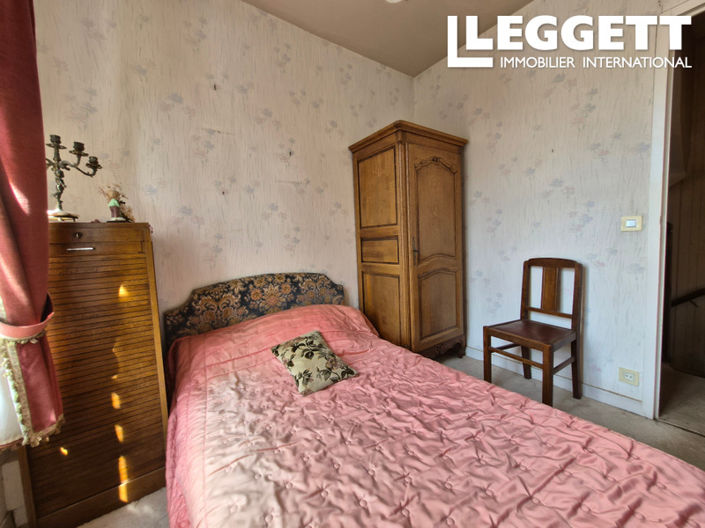 Image No.6-2 Bed House for sale