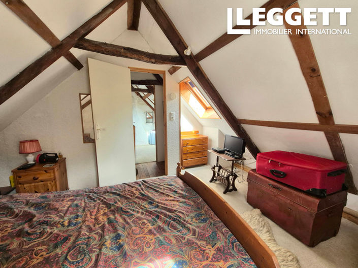 Image No.6-3 Bed House for sale