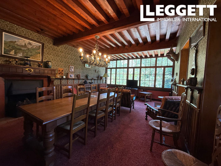 Image No.3-6 Bed House for sale