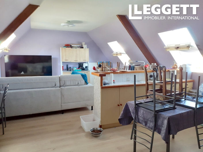 Image No.10-6 Bed House for sale