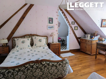 ahr0chm6ly9jzg4uagvzdglhlmltbw8vaw1hz2uvvevom