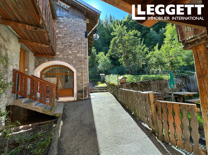 Image No.10-4 Bed House for sale