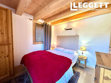 ahr0chm6ly9jzg4uagvzdglhlmltbw8vaw1hz2uvvevom