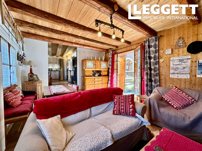 Image No.6-4 Bed House for sale