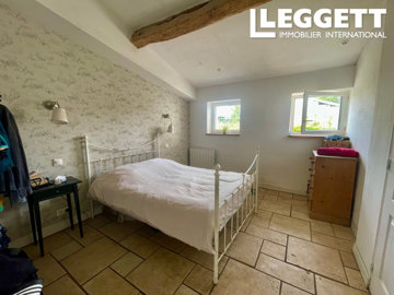 ahr0chm6ly9jzg4uagvzdglhlmltbw8vaw1hz2uvvevom