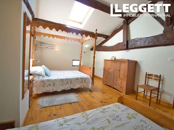 Image No.9-House for sale