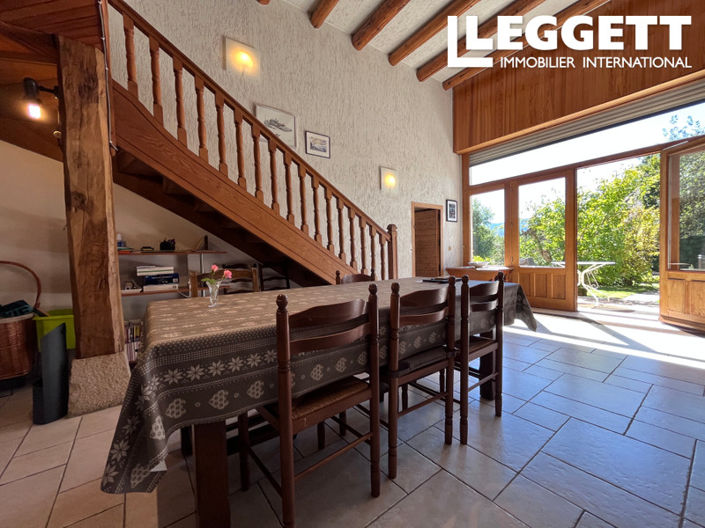 Image No.6-4 Bed House for sale