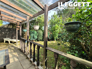 ahr0chm6ly9jzg4uagvzdglhlmltbw8vaw1hz2uvvevom