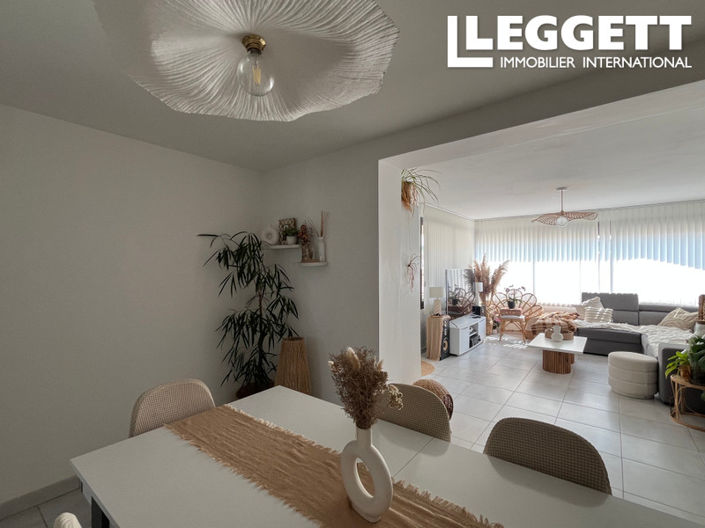 Image No.5-3 Bed House for sale