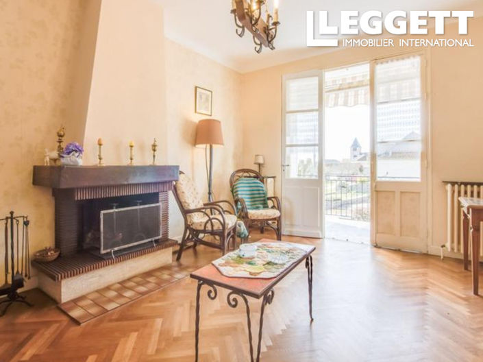 Image No.6-4 Bed House for sale