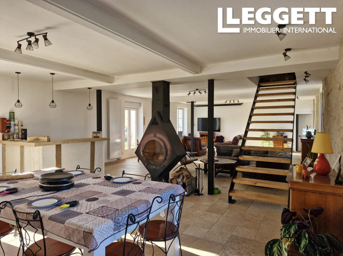 Image No.9-5 Bed House for sale