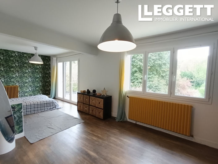 Image No.6-3 Bed House for sale