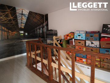 ahr0chm6ly9jzg4uagvzdglhlmltbw8vaw1hz2uvvevom