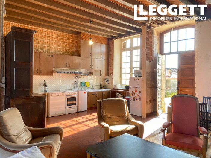 Image No.6-5 Bed House for sale