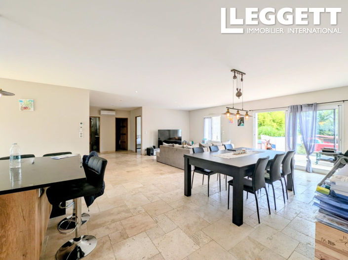 Image No.3-4 Bed House for sale