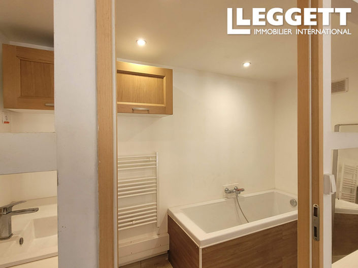 Image No.3-2 Bed House for sale