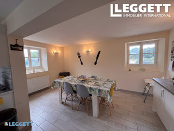 ahr0chm6ly9jzg4uagvzdglhlmltbw8vaw1hz2uvvevom